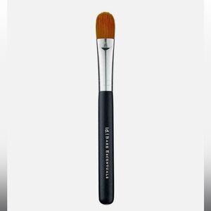 bareMinerals MAXIMUM COVERAGE CONCEALER BRUSH